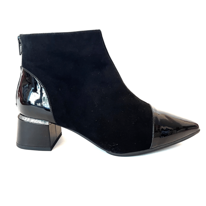 gadea Stiefelette schwarz spitz